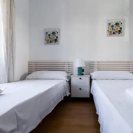 Amplia Casa En * Córdoba