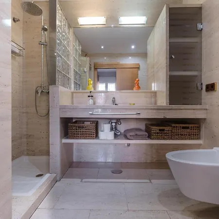 Amplia Casa En * Córdoba