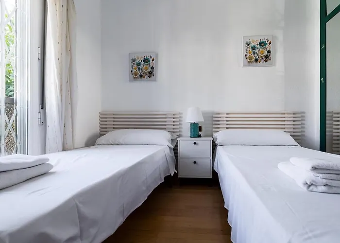 Amplia Casa En * Cordoba