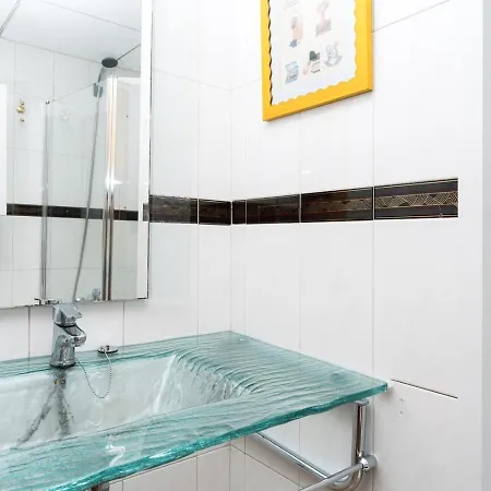 Amplia Casa En Cordova